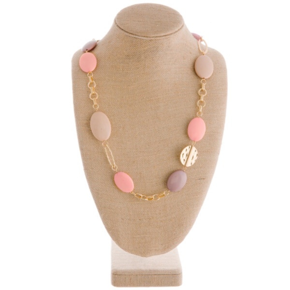😍 Gorgeous natural stone necklace